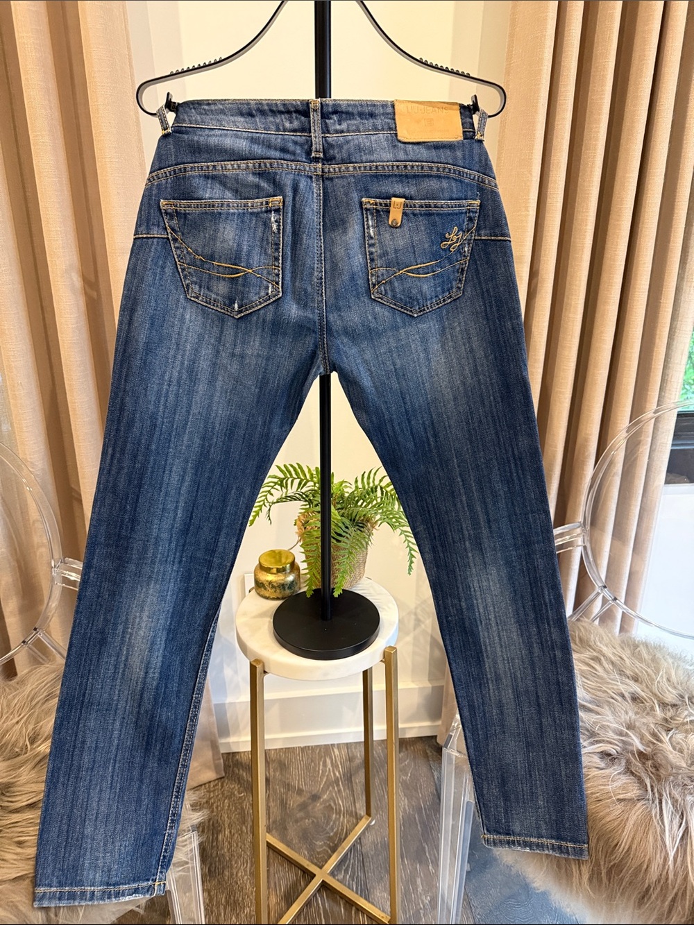 Liu Jo Women's Straight-Leg Jeans in Dark Blue Denim - Picture 4 of 9